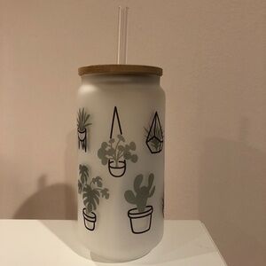 NWT Frosted Glass House Plants Reusable Cup Glass Can with Straw and Bamboo Lid